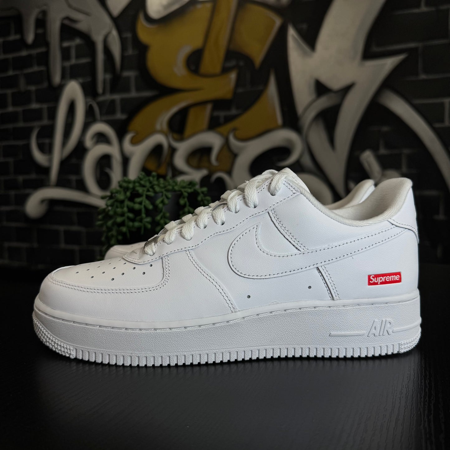 Nike Air Force 1 Supreme White