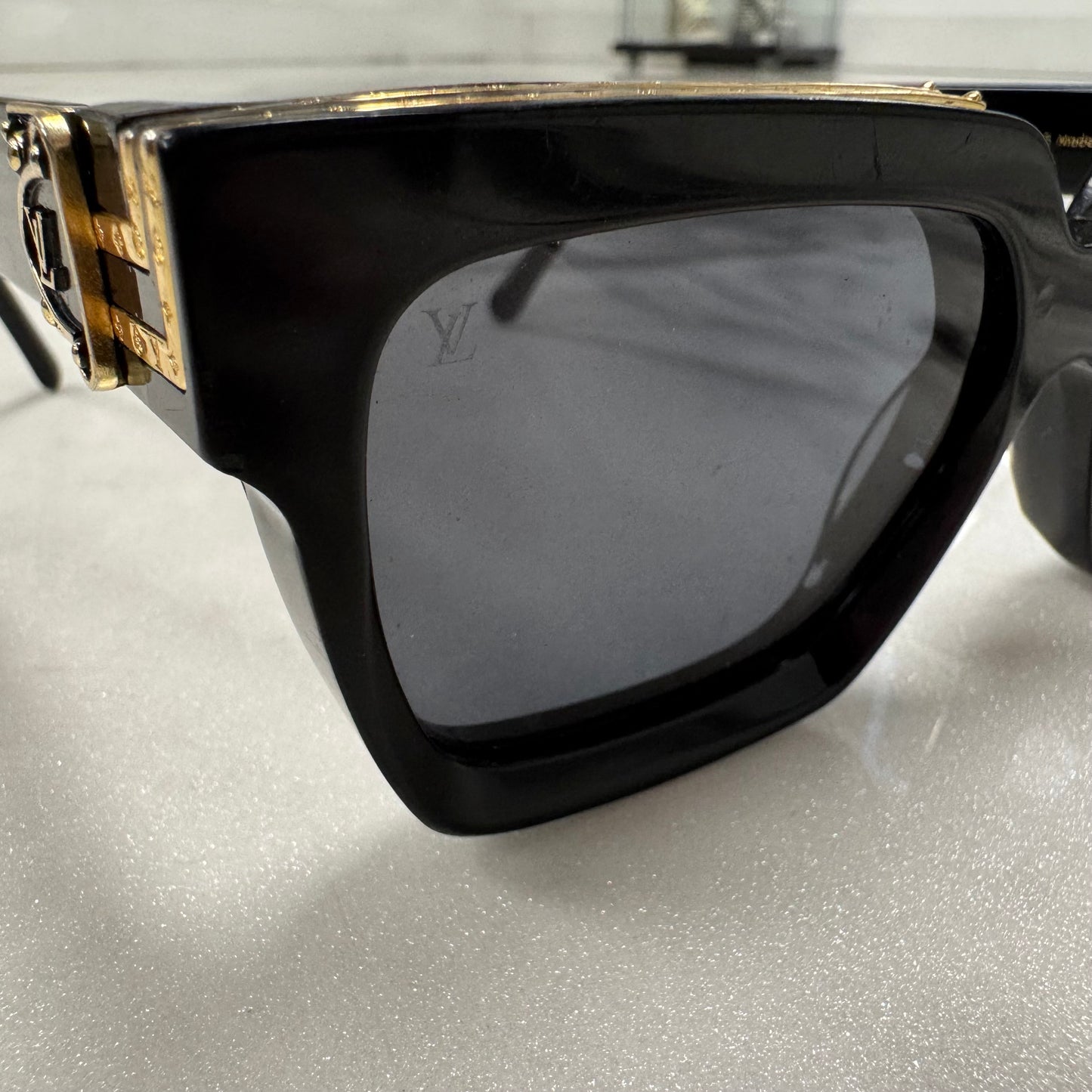Louis Vuitton Millionnaire 1.1 Western Fit Sunglasses