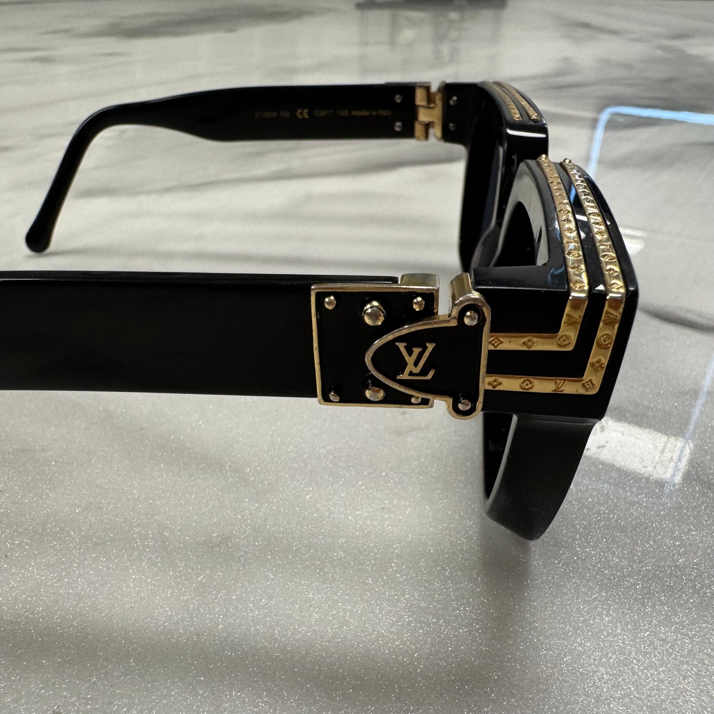 Louis Vuitton Millionnaire 1.1 Western Fit Sunglasses