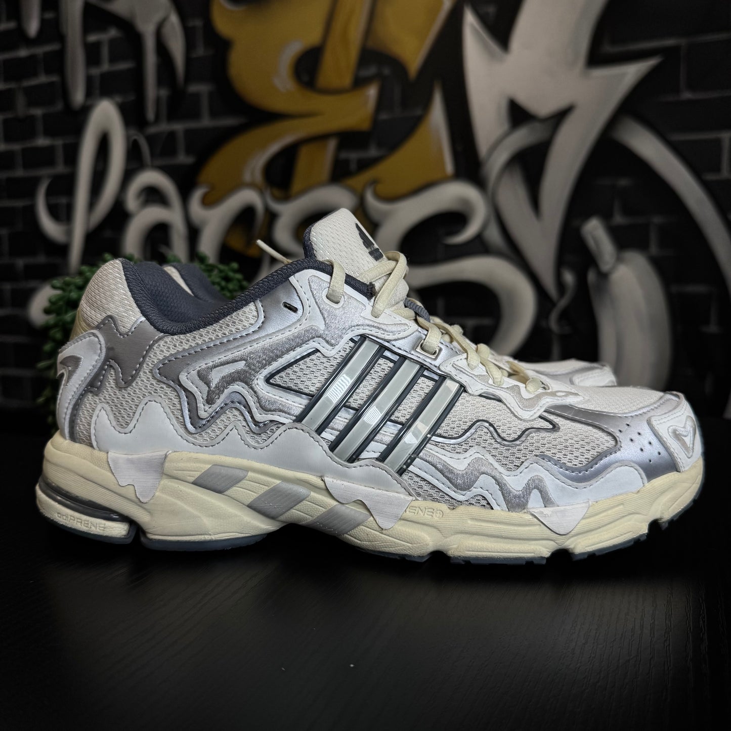 Adidas Response CL Bad Bunny Wonder White