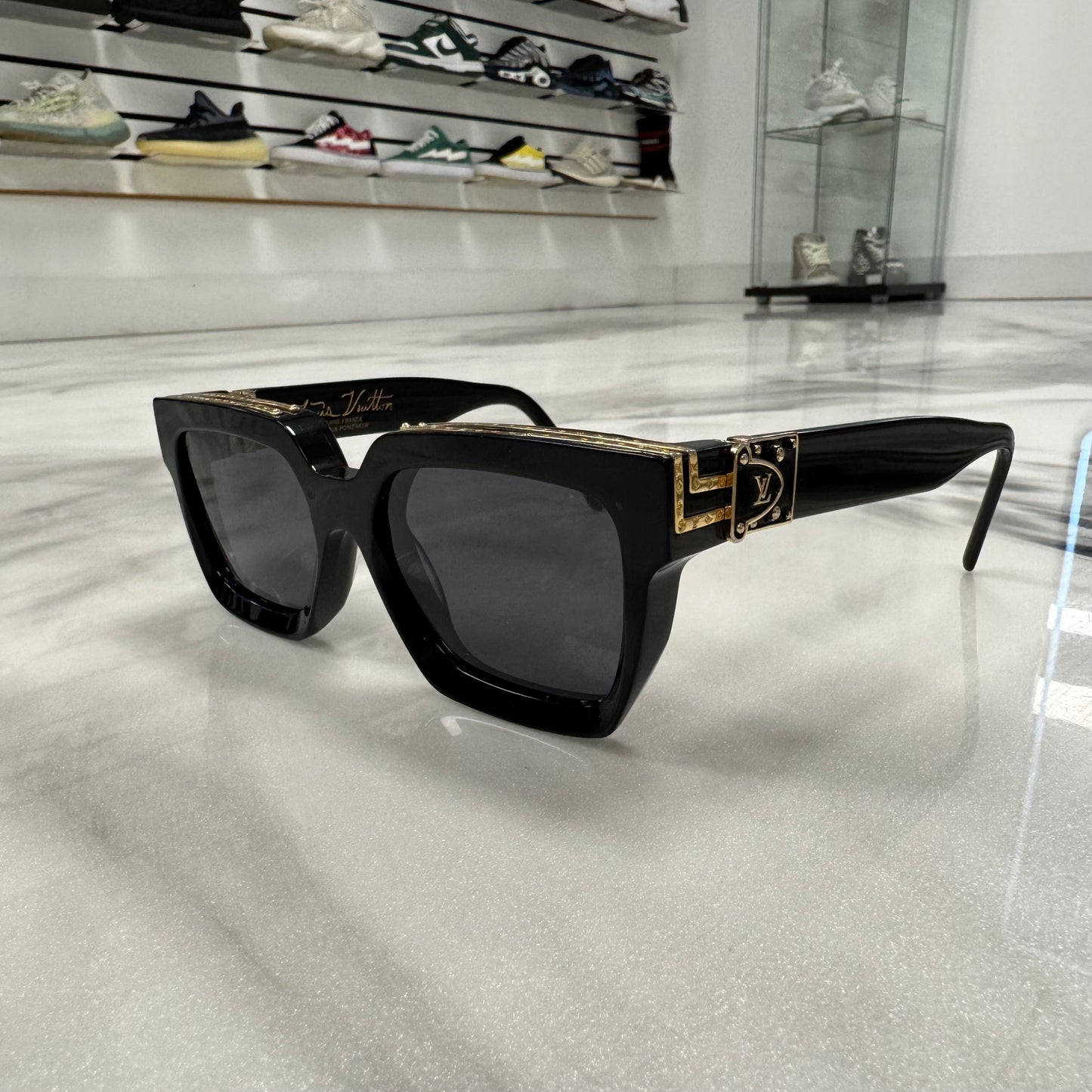 Louis Vuitton Millionnaire 1.1 Western Fit Sunglasses