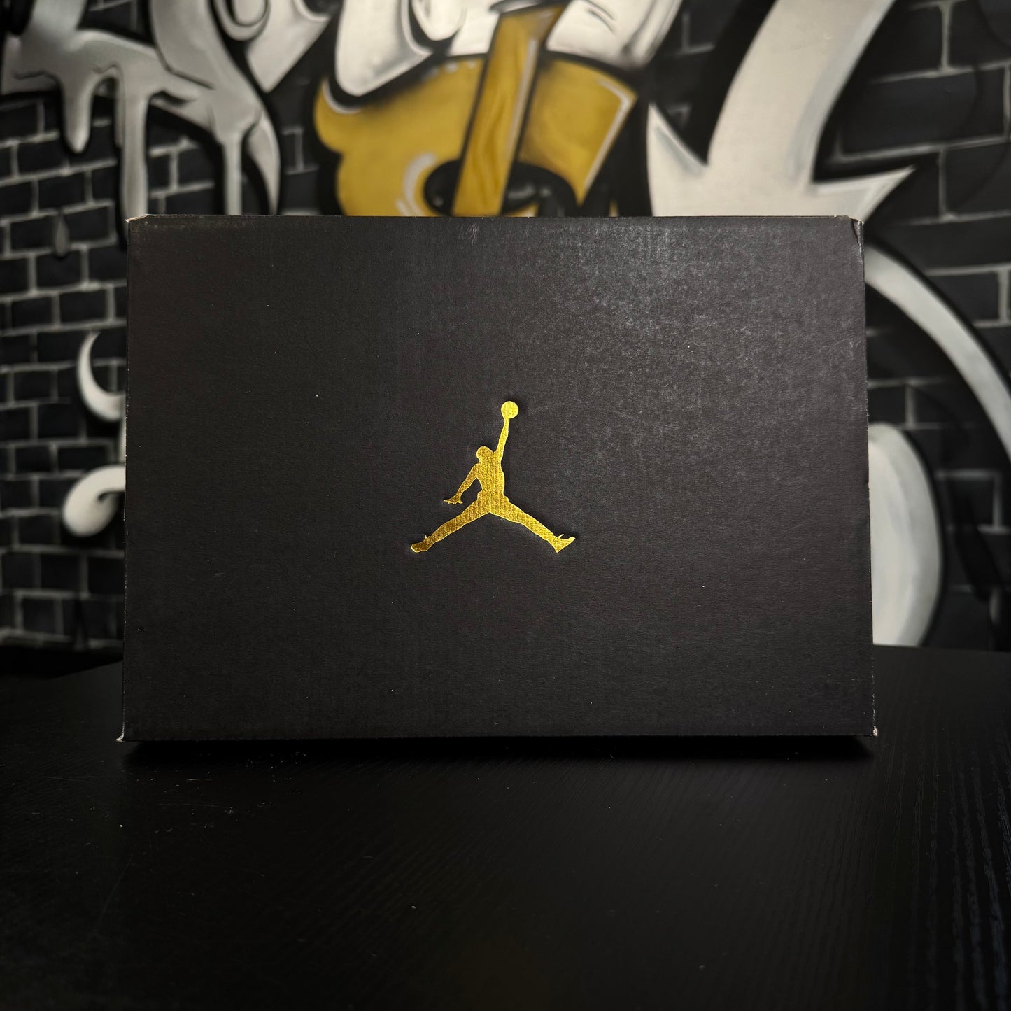 Jordan 1 Low Bred Toe