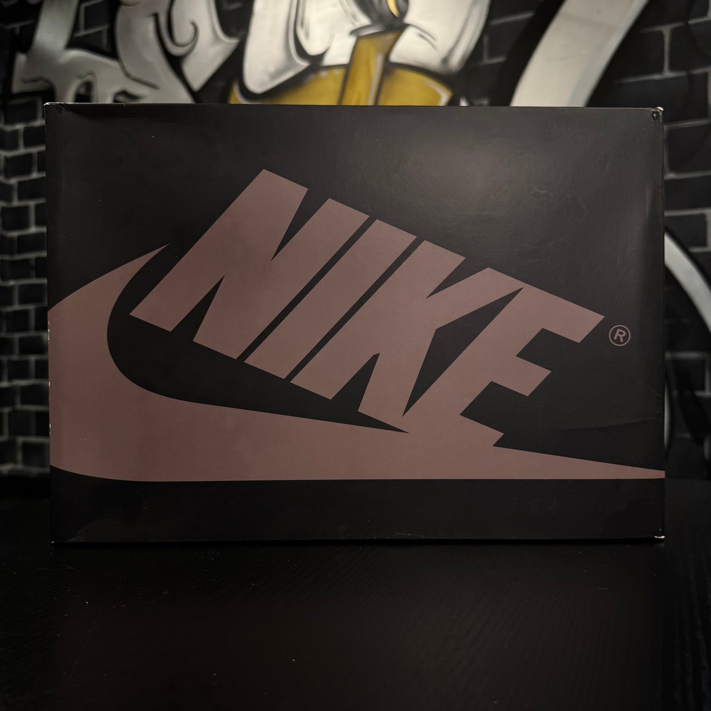 Jordan 1 Low Mocha
