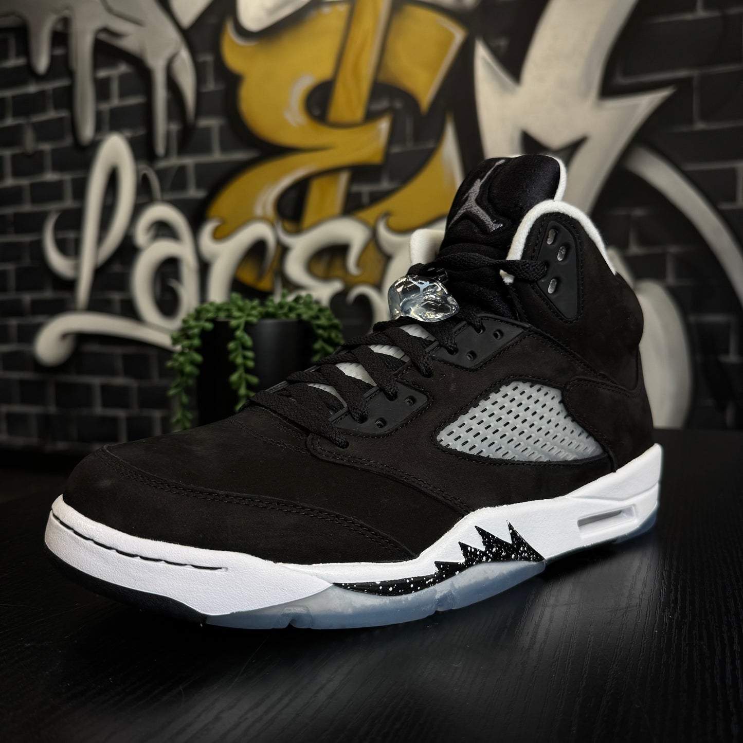 Jordan 5 Moonlight (2021)