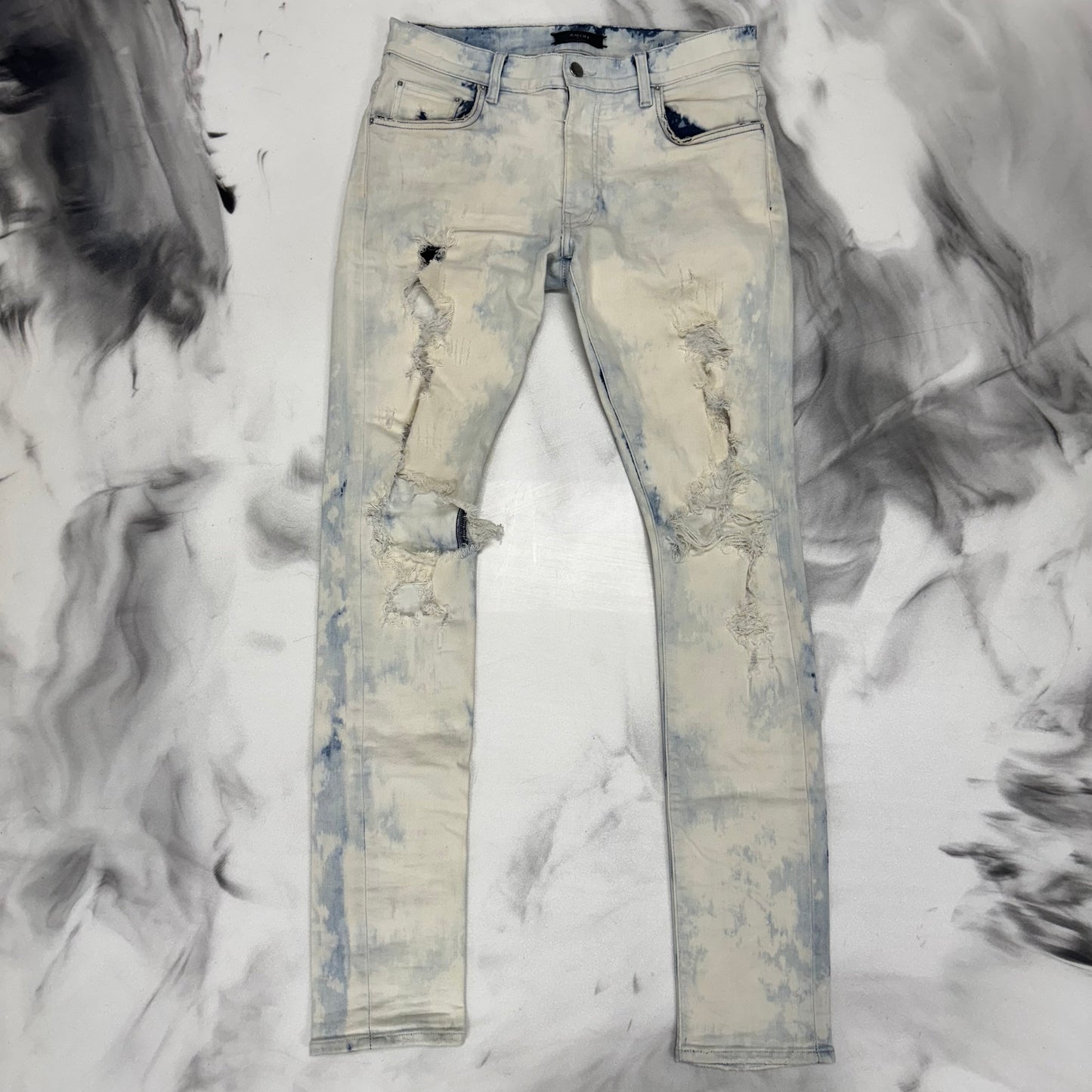 Amiri Destroyed Jeans Light Blue