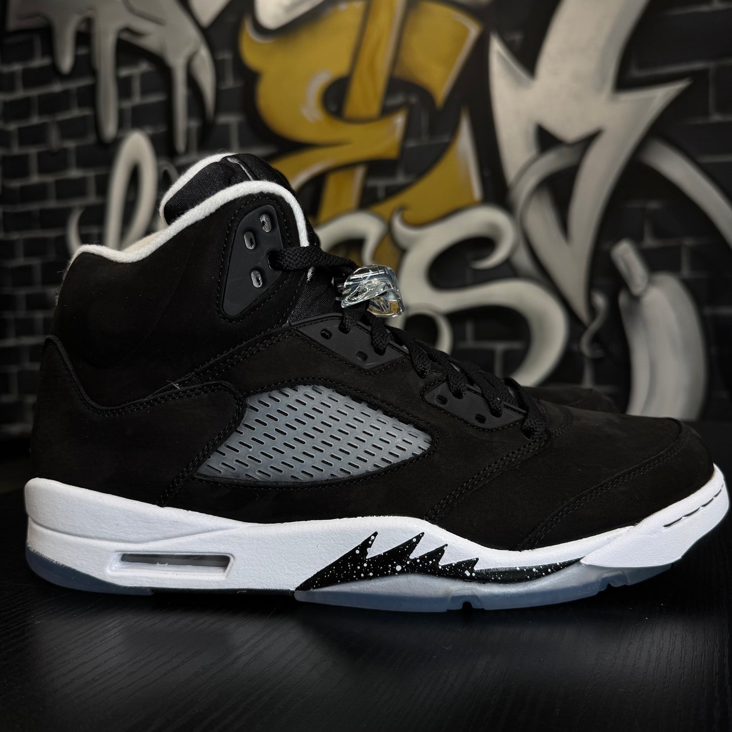 Jordan 5 Moonlight (2021)