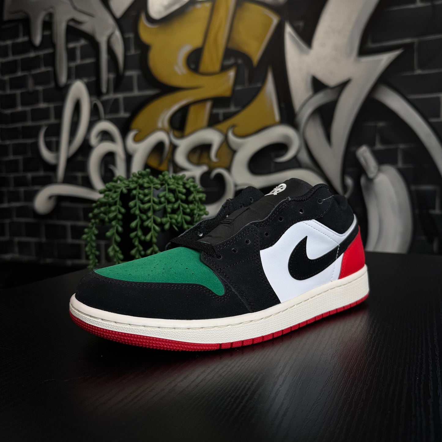 Jordan 1 Low Quai 54 (2023)
