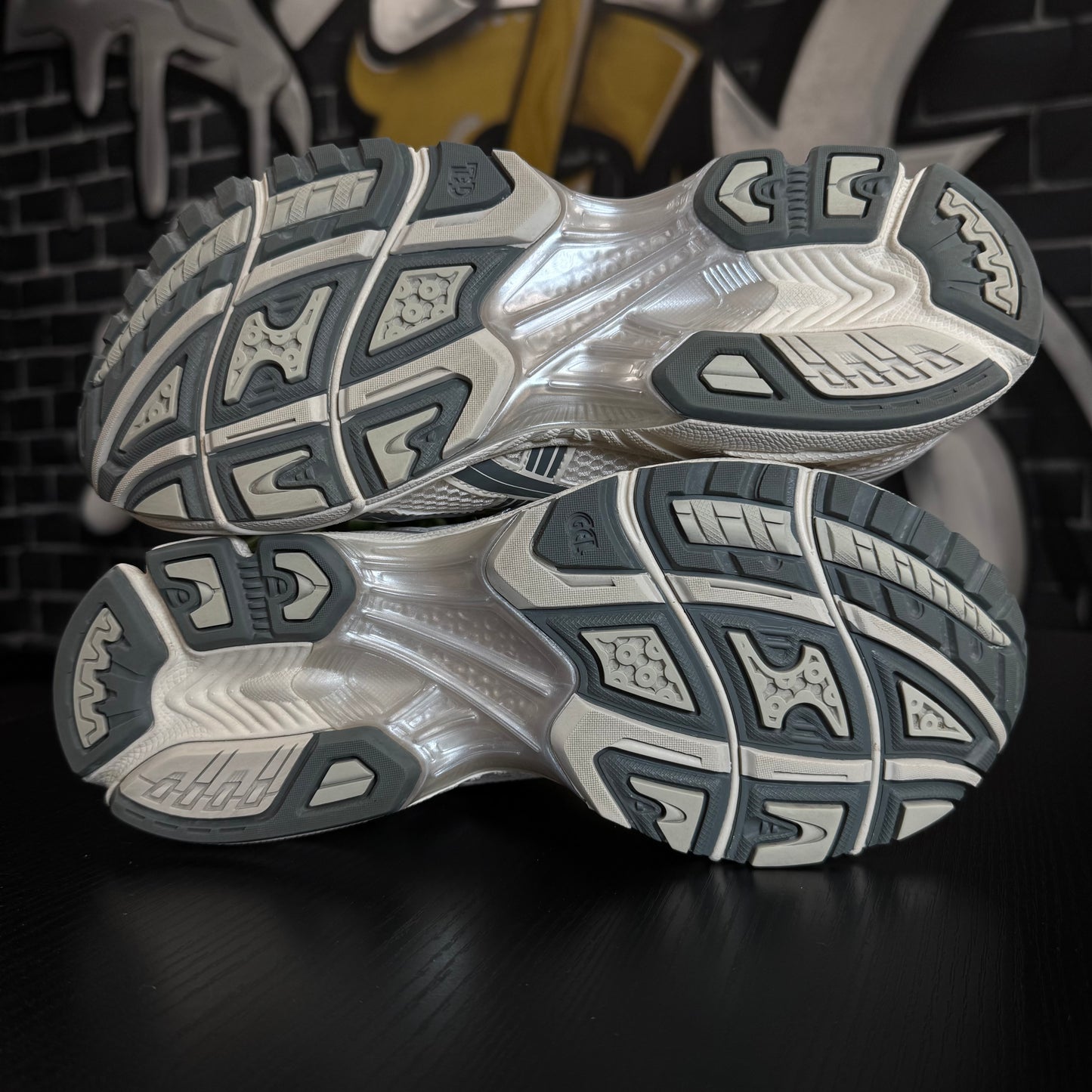 Asics Gel Kayano 14 Birch/Dark Pewter