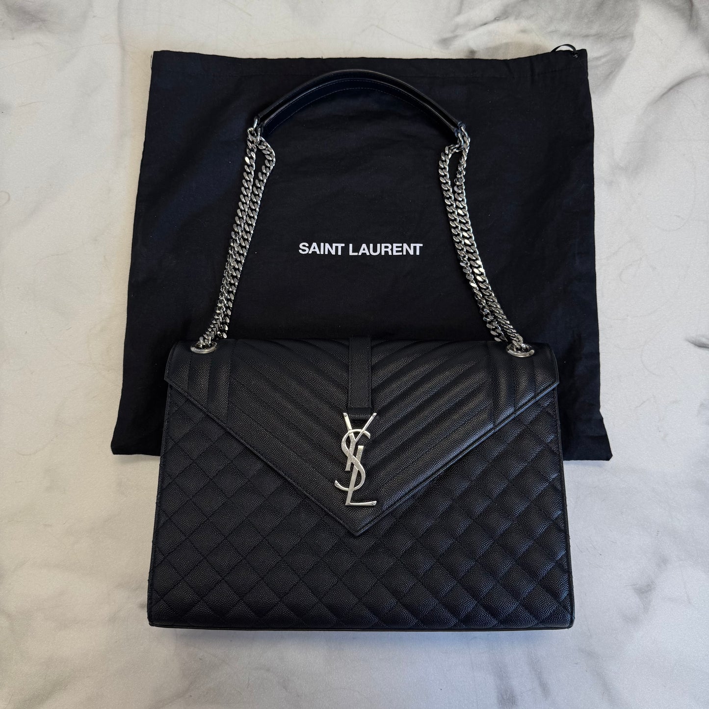 Saint-Laurent Envelope Medium Quilted Textured-Leather Shoulder Bag Black/Silver