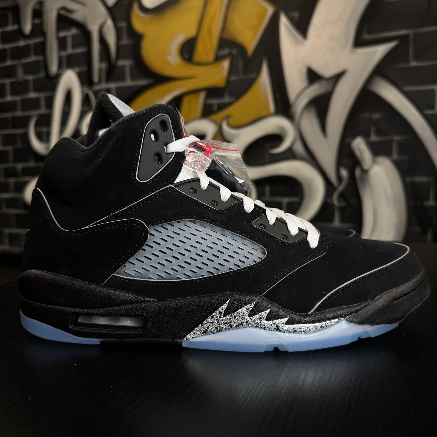 Jordan 5 Black Metallic Reimagined