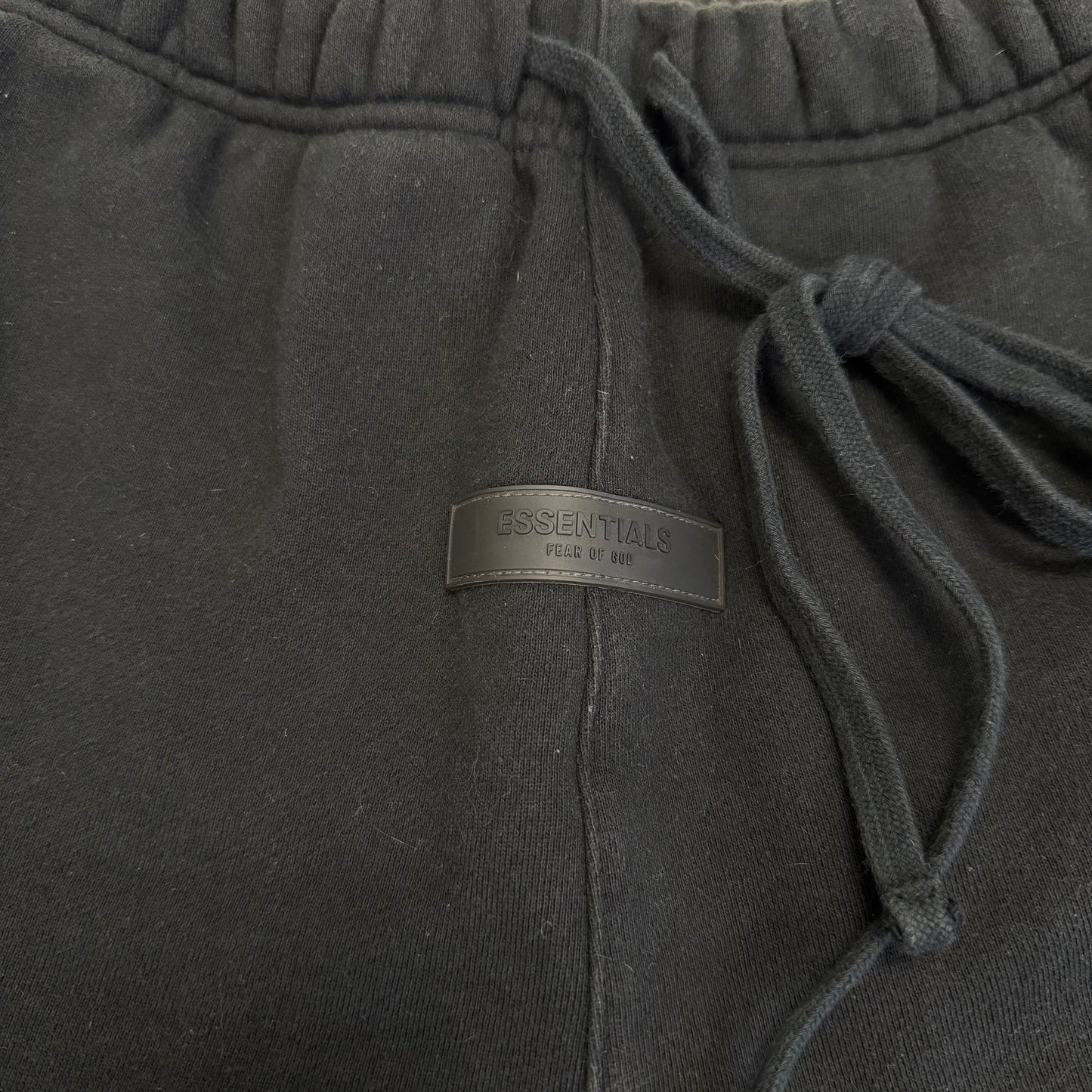 Essentials Sweatshorts Stretch Limo