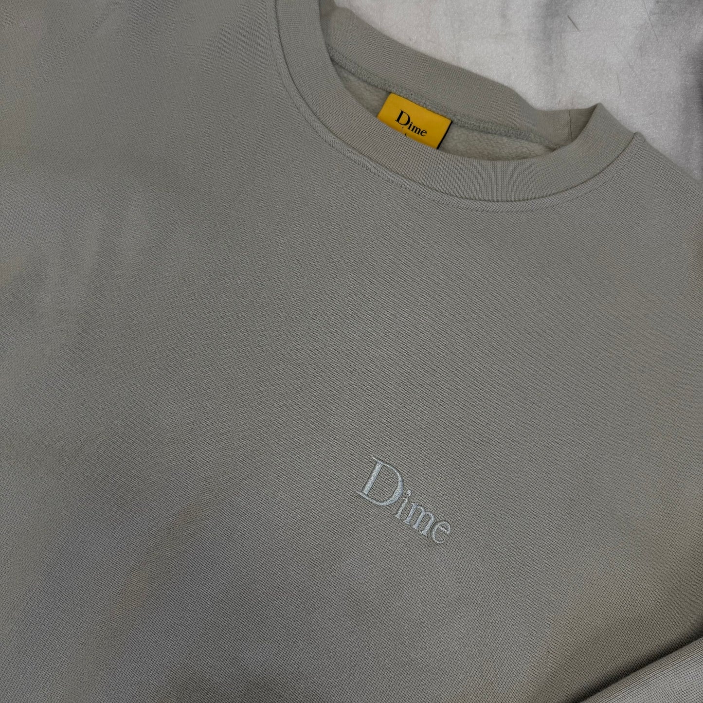 Dime Crewneck Olive
