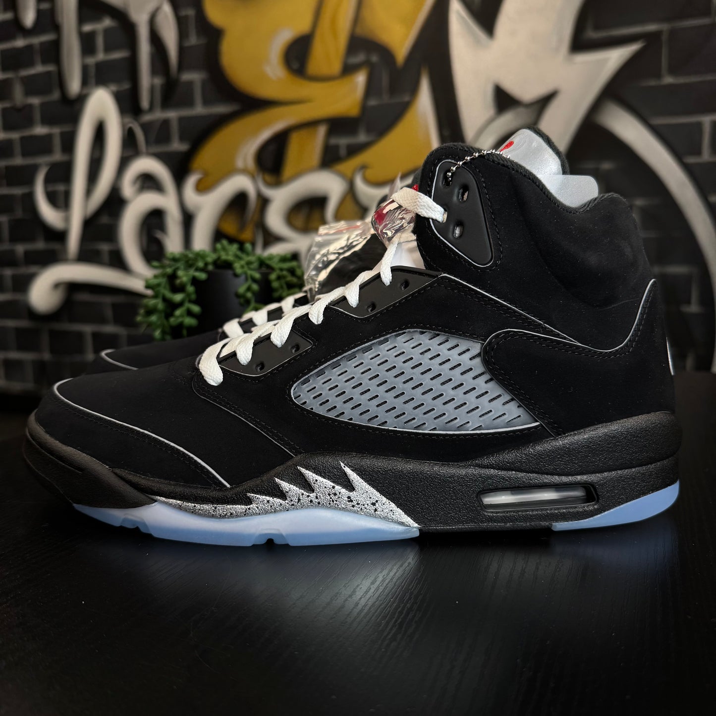 Jordan 5 Black Metallic Reimagined