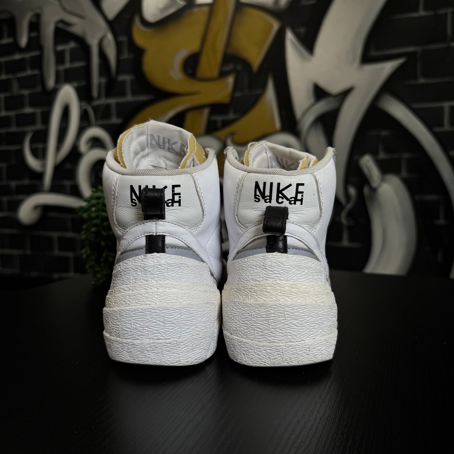 Nike Blazer Sacai Mid White Grey