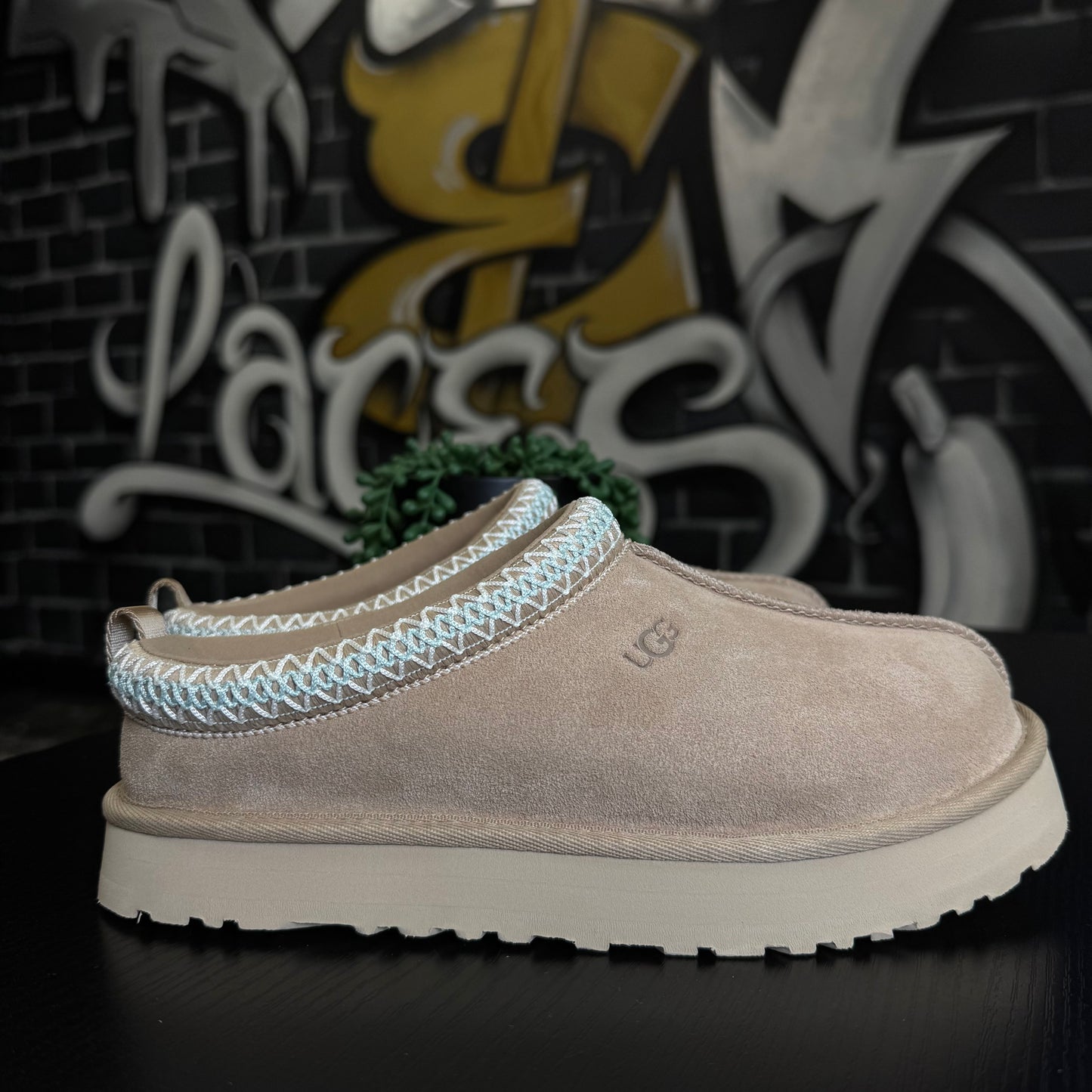 Ugg Tazz Sand