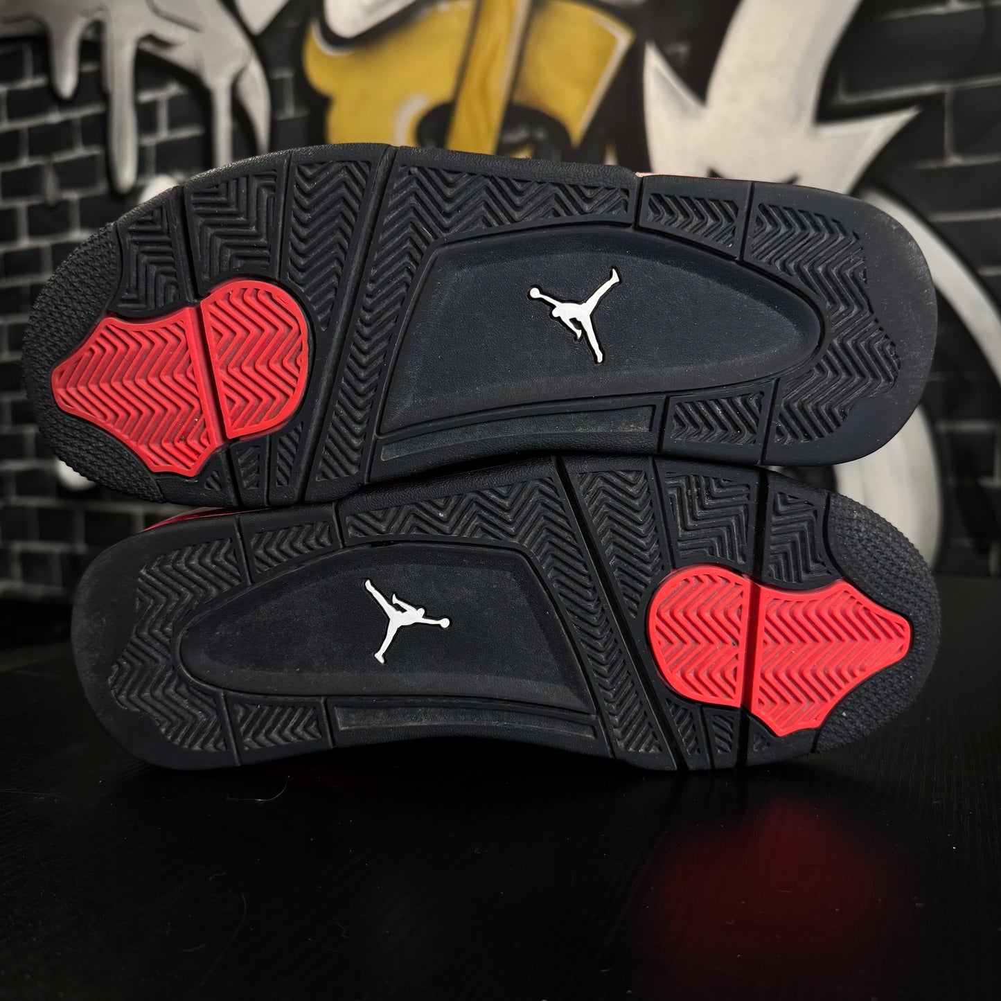 Jordan 4 Red Thunder