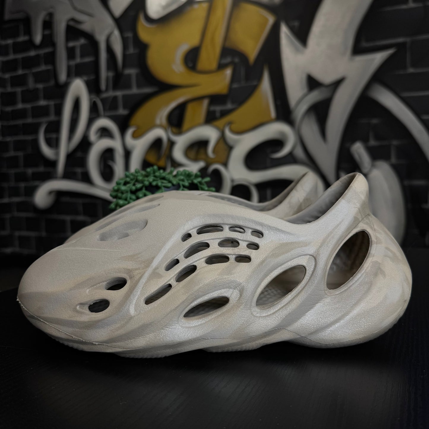 Yeezy Foam RNNR Stone Sage