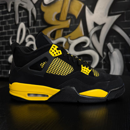 Jordan 4 Thunder