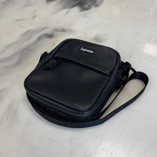 Supreme Leather Shoulder Pouch Black