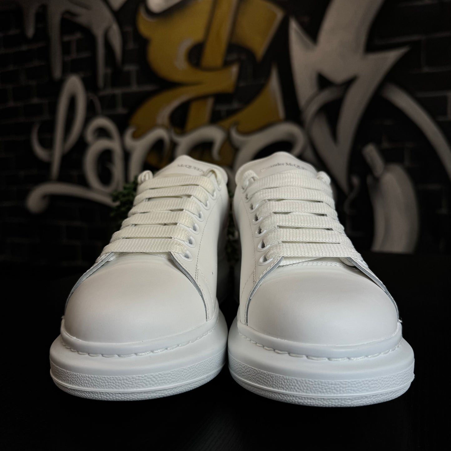 Alexander McQueen Oversized Sneakers Patchouli