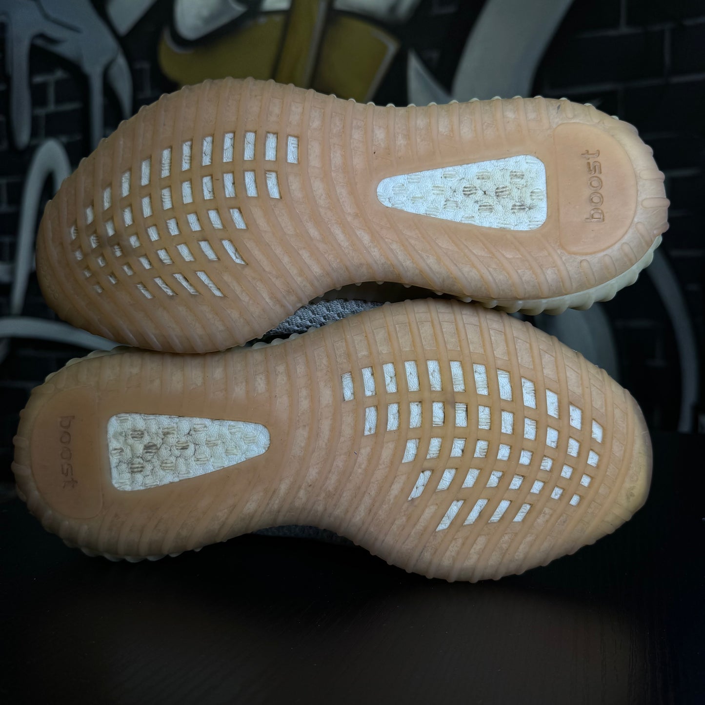 Yeezy 350 V2 Citrin