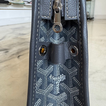 Goyard Jouvence Grey Toiletry Bag