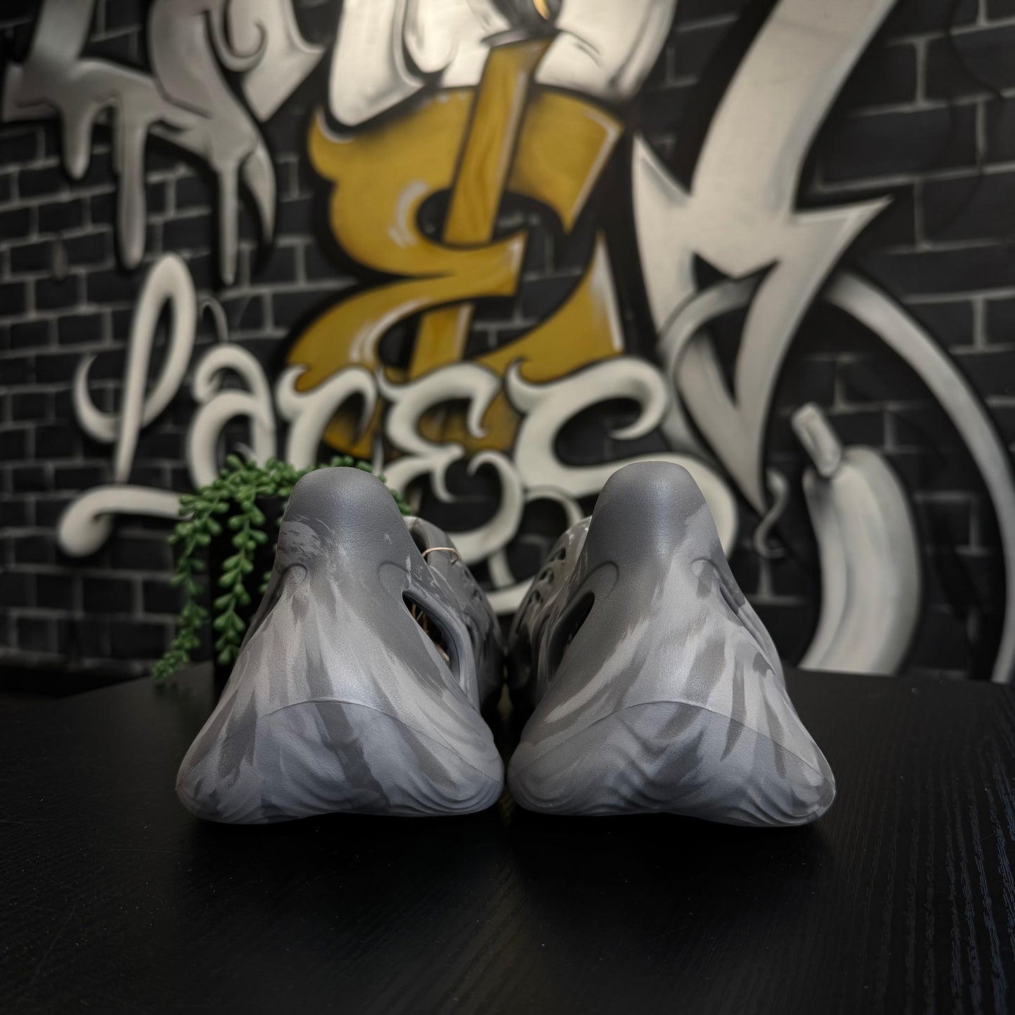 Yeezy Foam RNR MX Granite