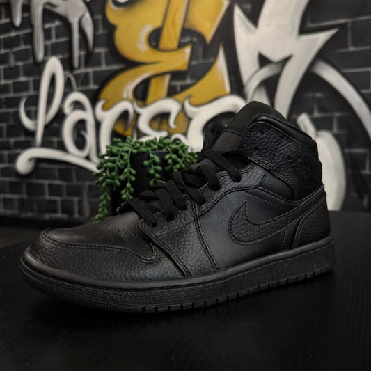 Jordan 1 Mid Triple Black