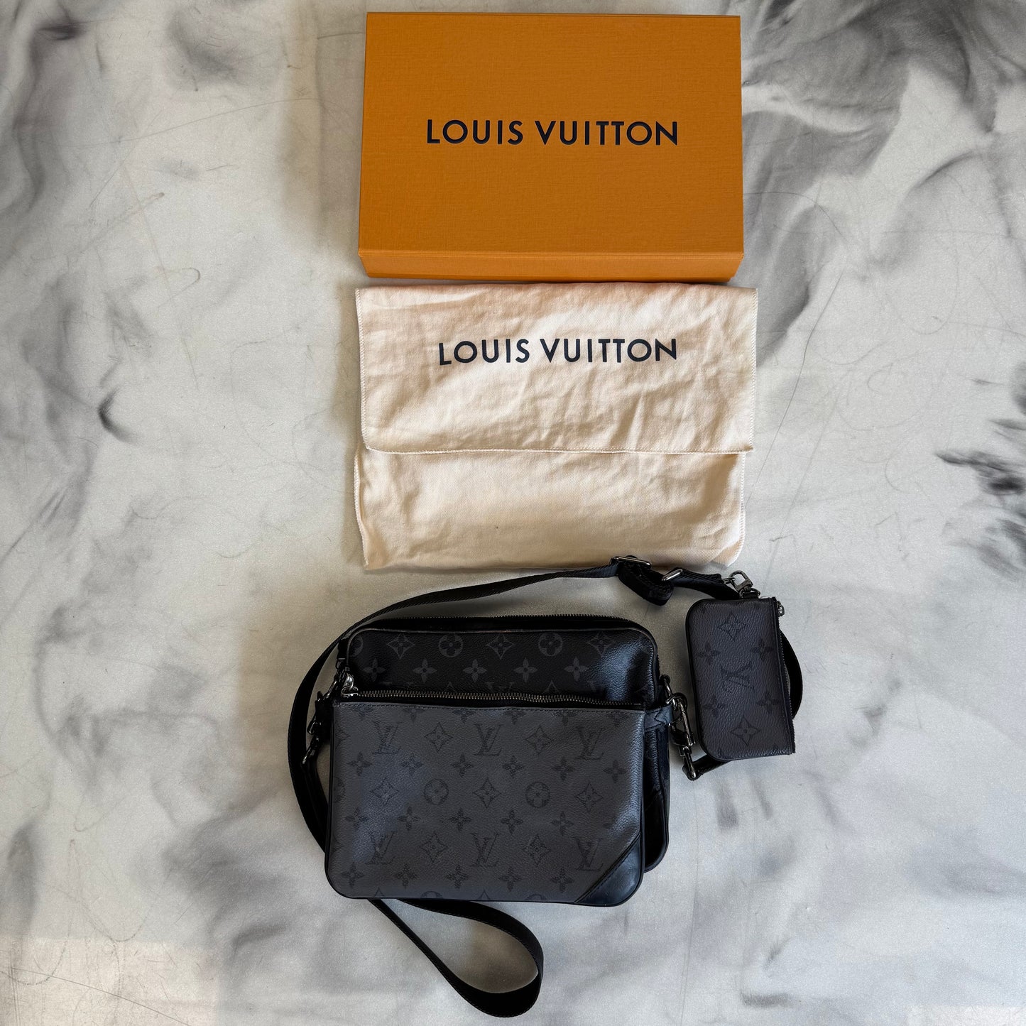Louis Vuitton Trio Messenger Bag