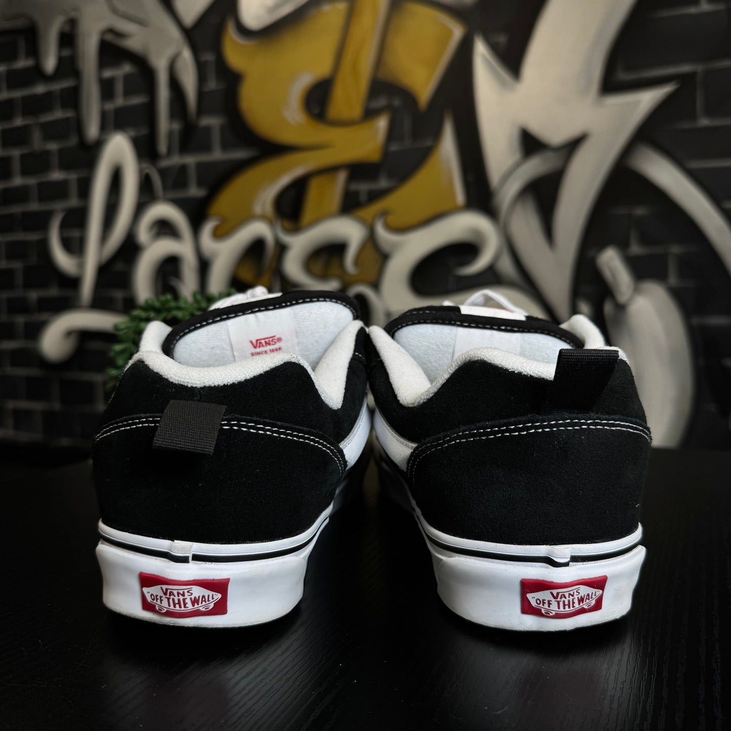 Vans Knu Skool