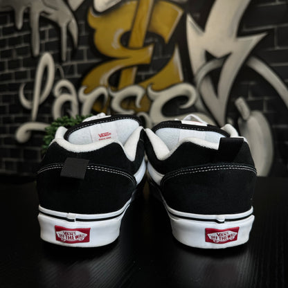 Vans Knu Skool