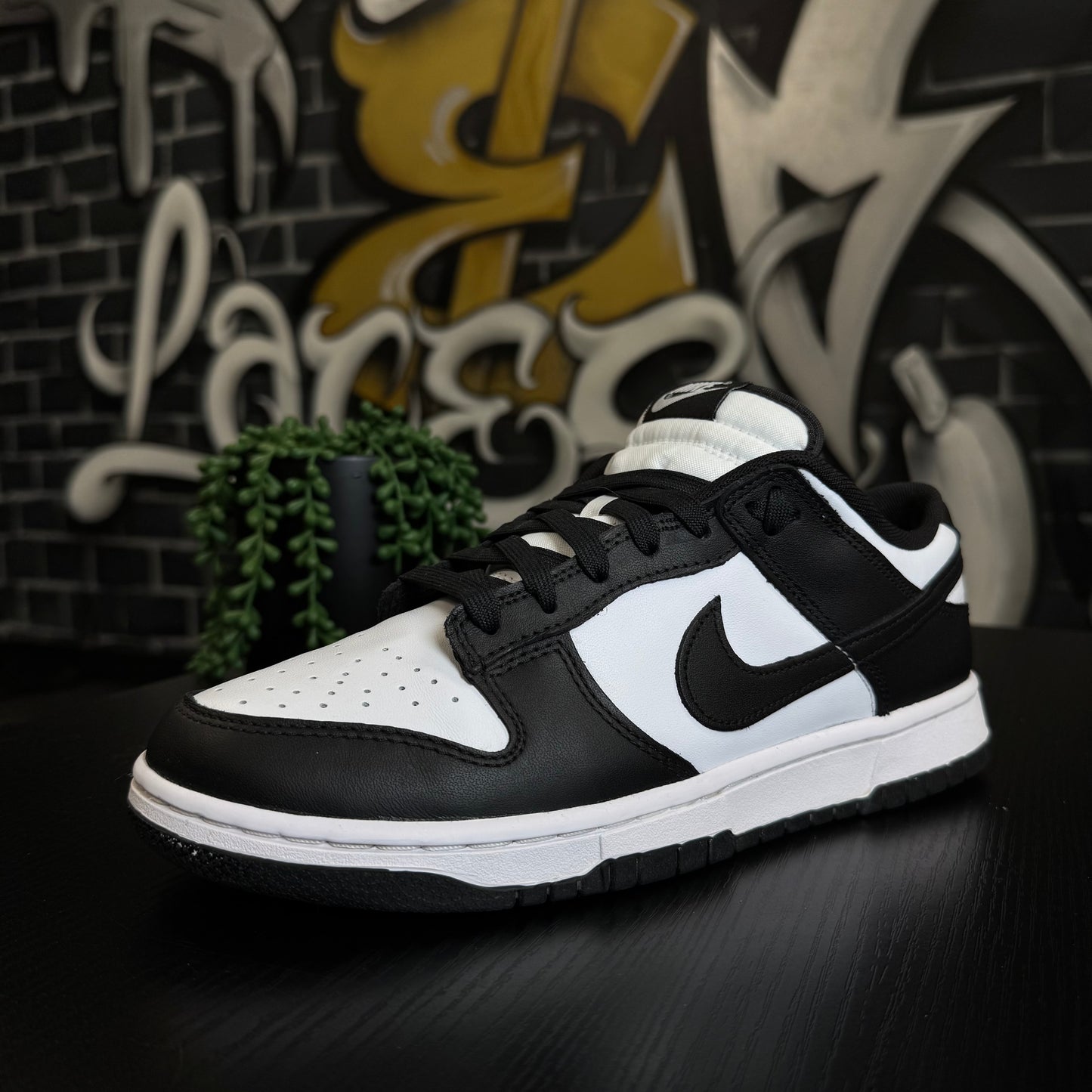 Nike Dunk Low Panda