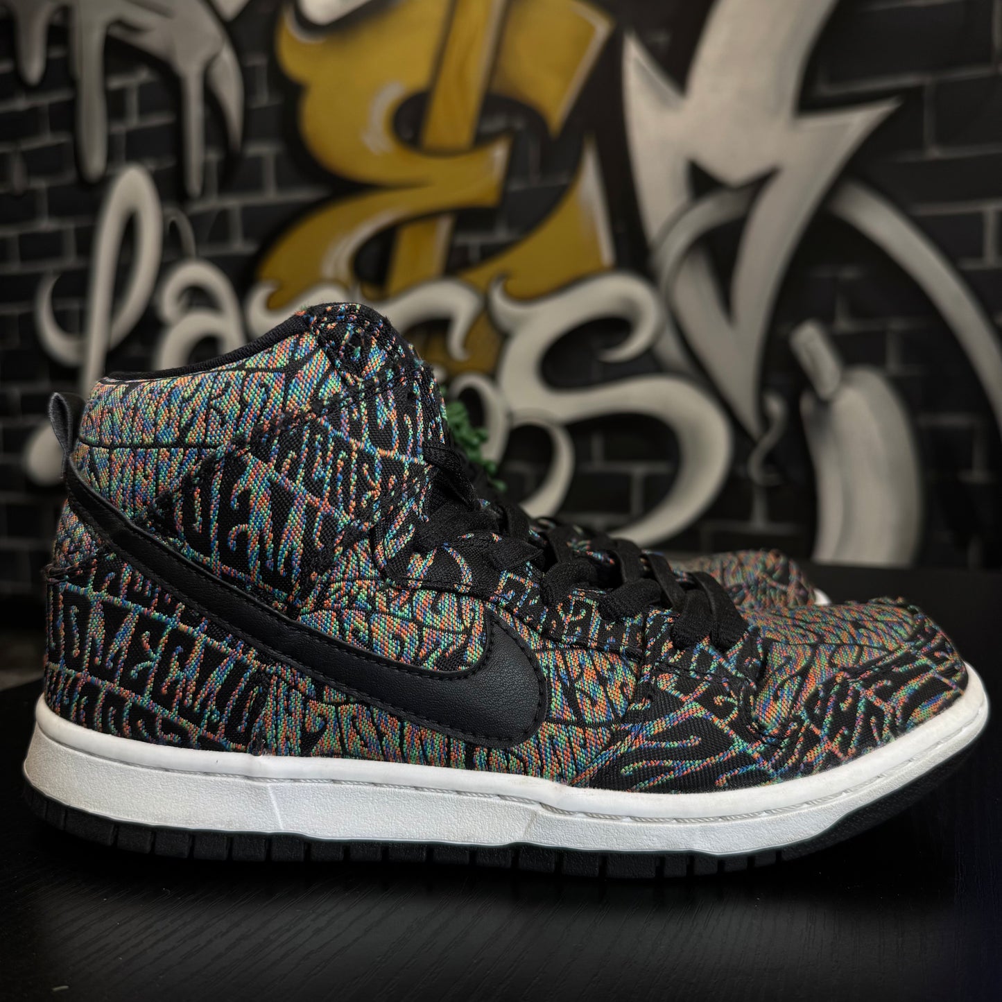 Nike SB Dunk High Tripper