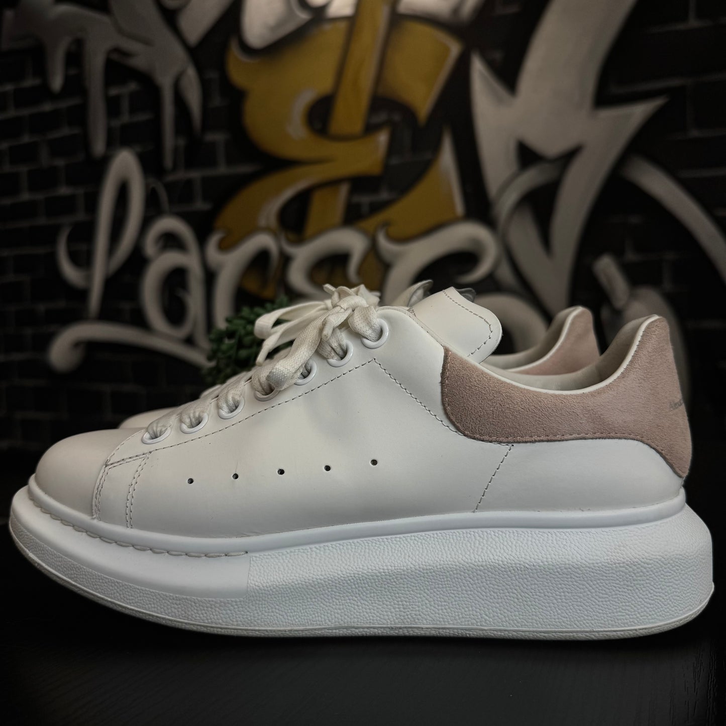 Alexander McQueen Oversized Sneakers Patchouli