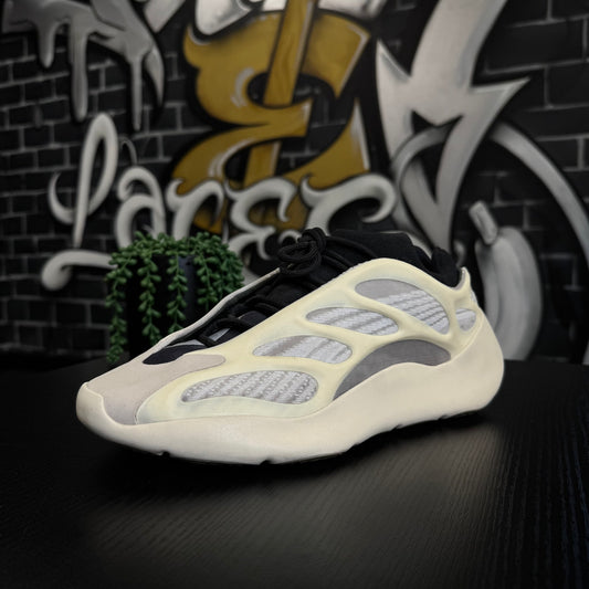 Yeezy 700 V3 Azael