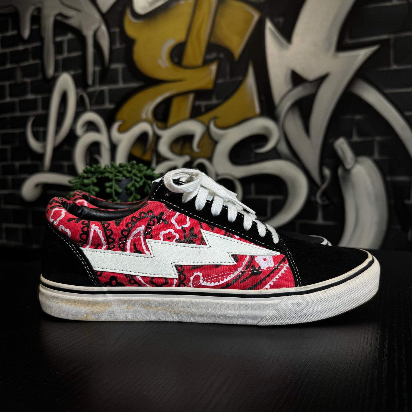 Revenge X Storm Rage Red