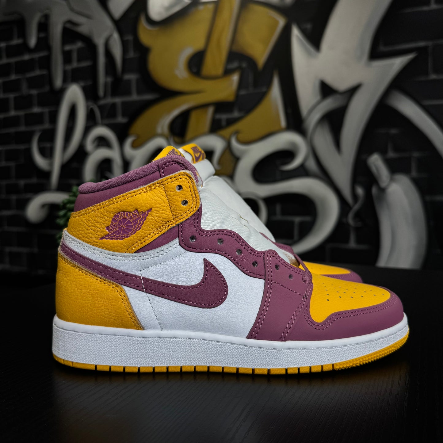 Jordan 1 High Brotherhood