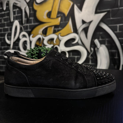 Louboutin Louis Junior Spikes Low Suede Black