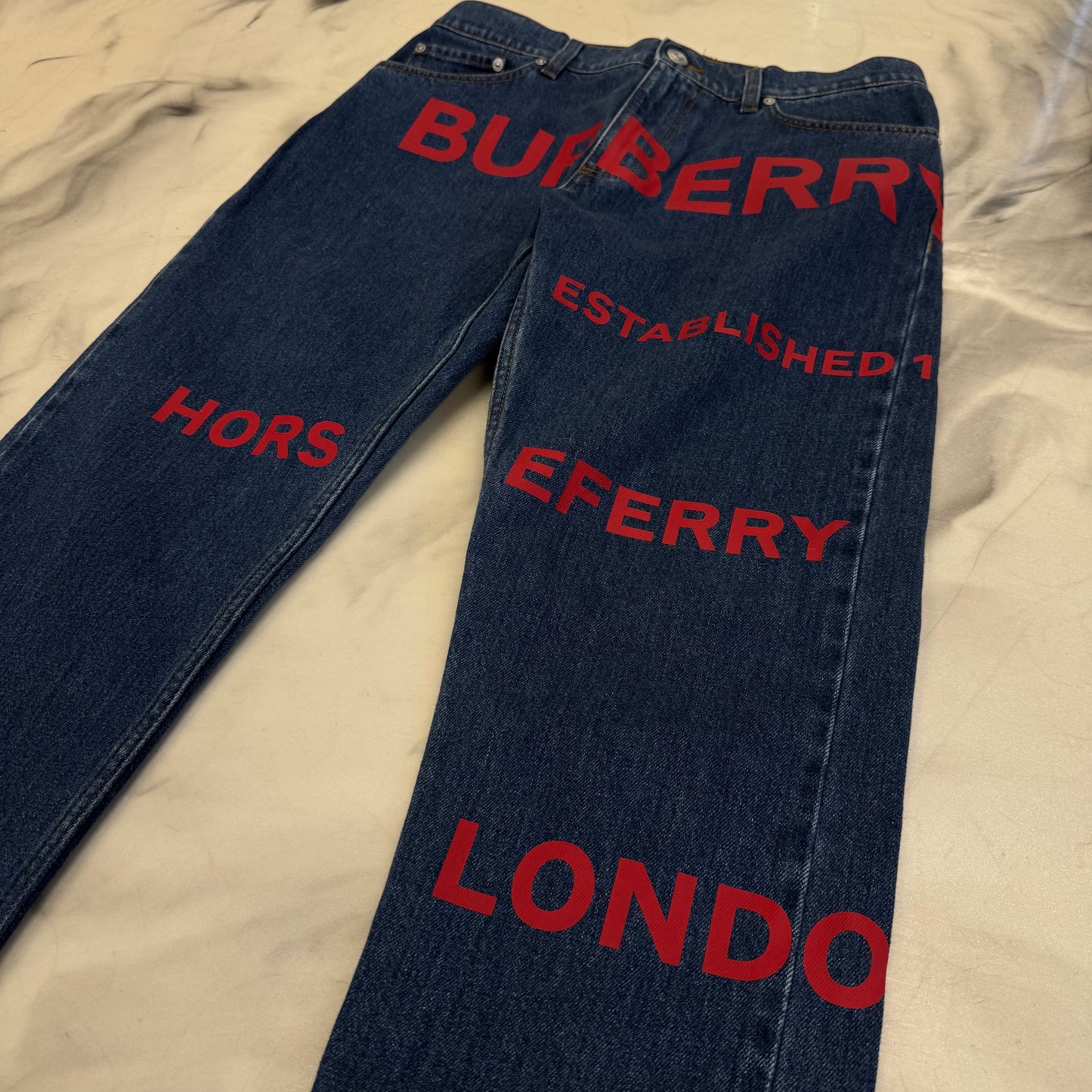 Burberry Horseferry Jeans