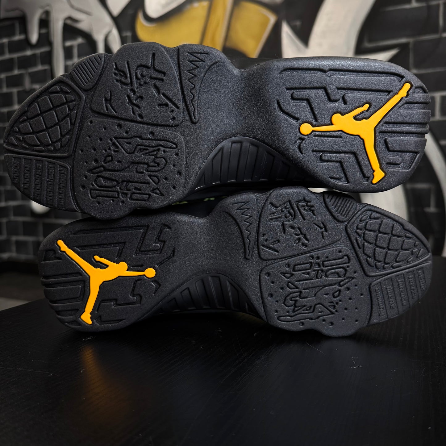 Jordan 9 University Gold
