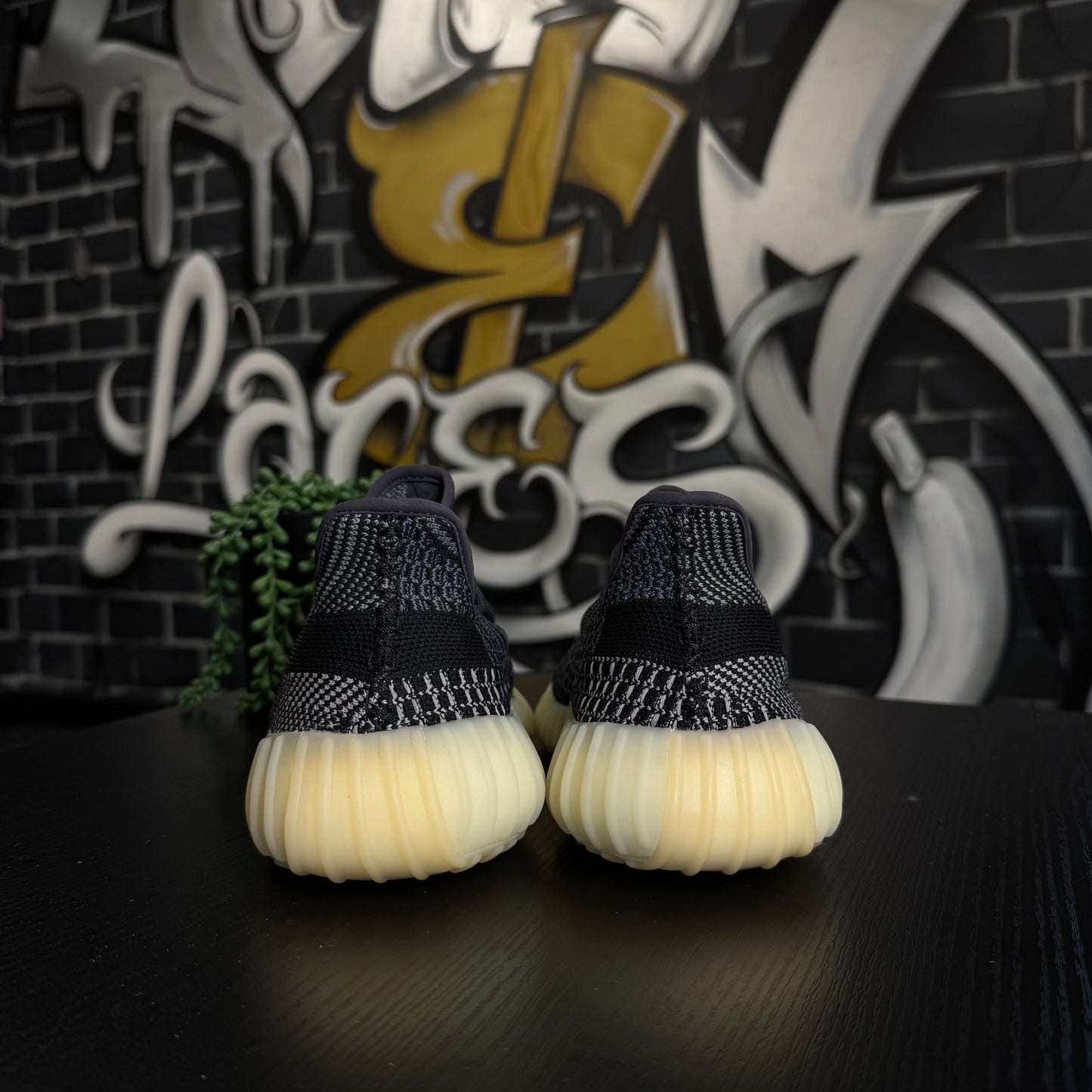 Yeezy 350 V2 Carbon
