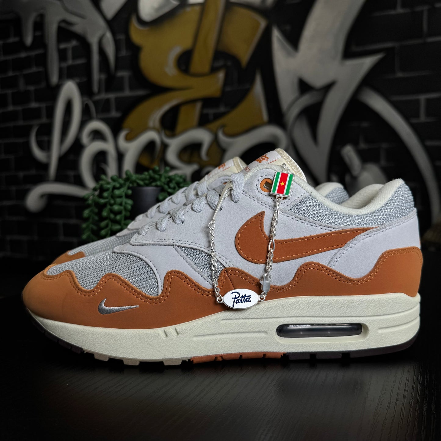Nike Air Max 1 Patta Monarch
