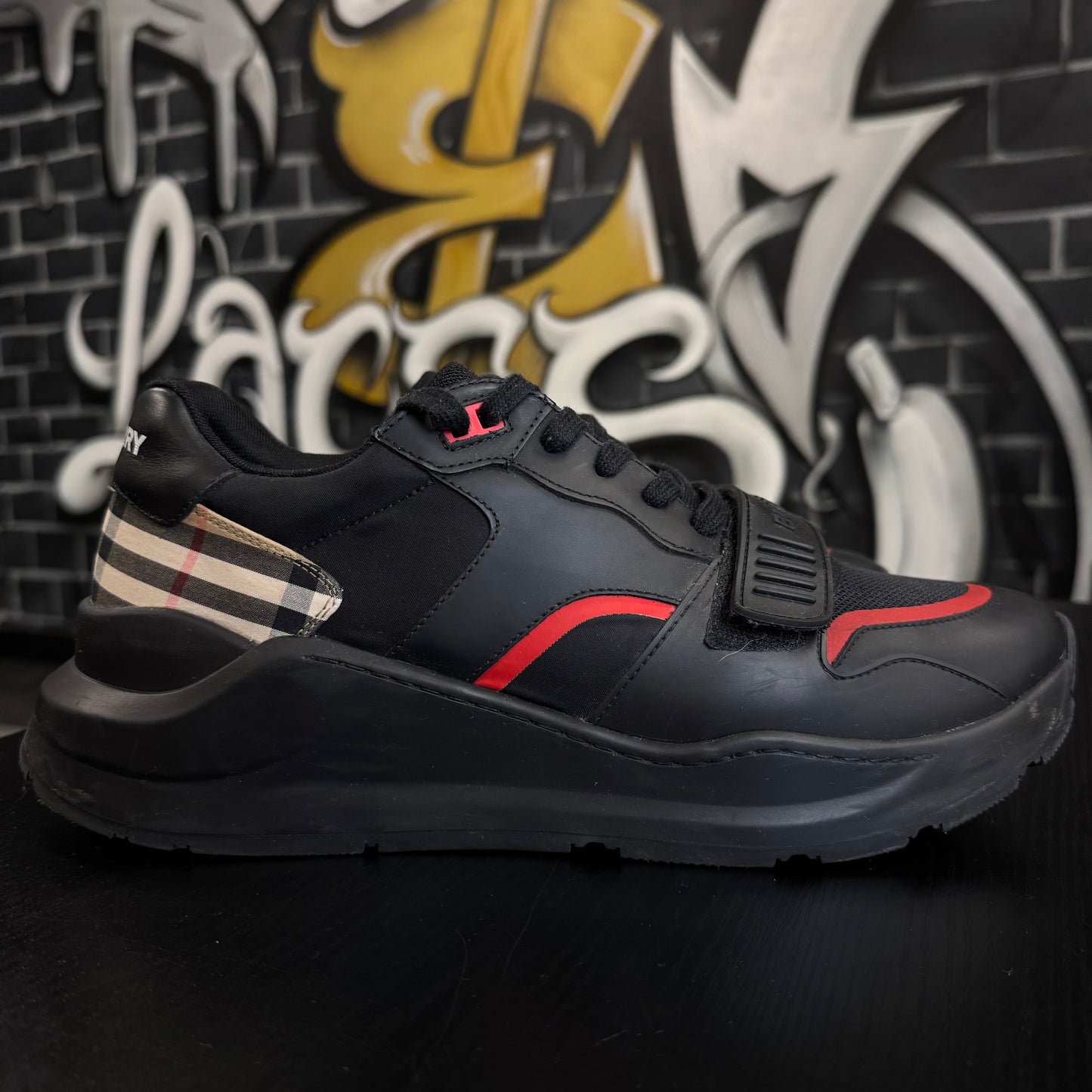 Burberry Ramsey Check Sneakers Black