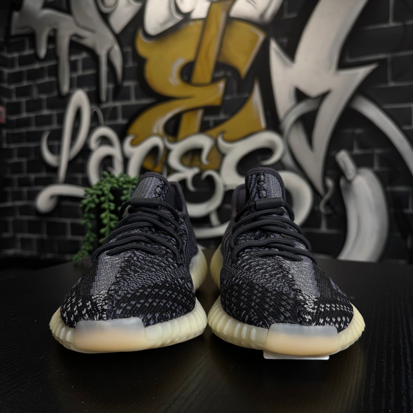 Yeezy 350 V2 Carbon