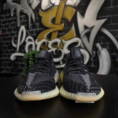 Yeezy 350 V2 Carbon