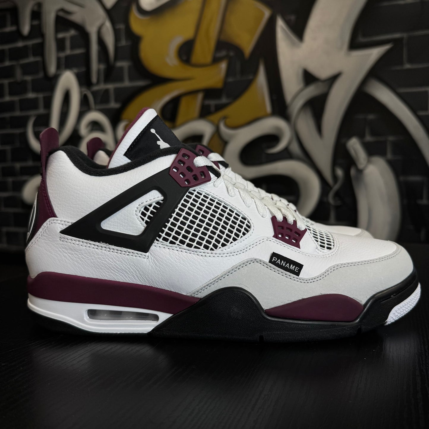 Jordan 4 PSG Paris Saint Germain