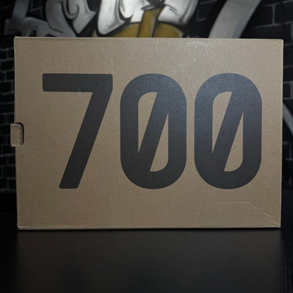 Yeezy 700 V2 Static