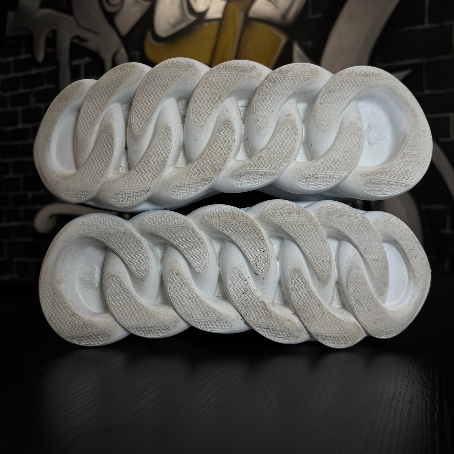 Versace Chain Reaction Black/White
