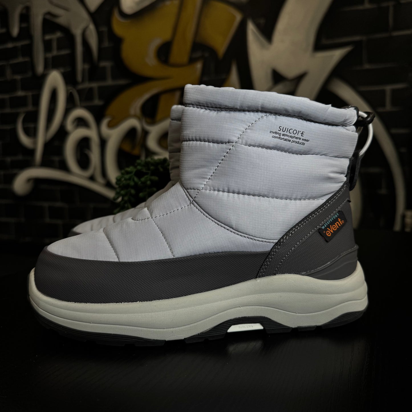 Suicoke Bower Evab Boots Gray
