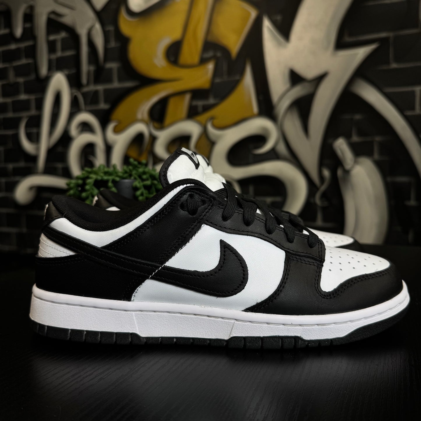 Nike Dunk Low Panda